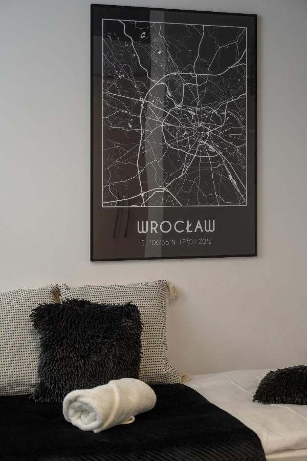 Trendy Studios With Home Office Near Wroclaw Main Station By Noclegi Renters Exterior photo