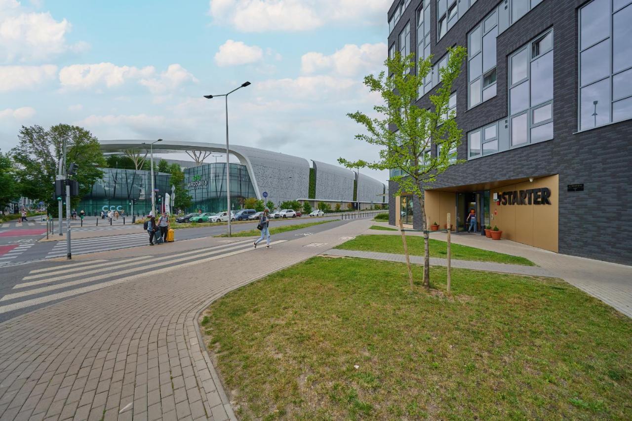 Trendy Studios With Home Office Near Wroclaw Main Station By Noclegi Renters Exterior photo