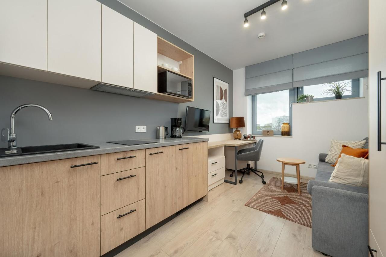 Trendy Studios With Home Office Near Wroclaw Main Station By Noclegi Renters Exterior photo
