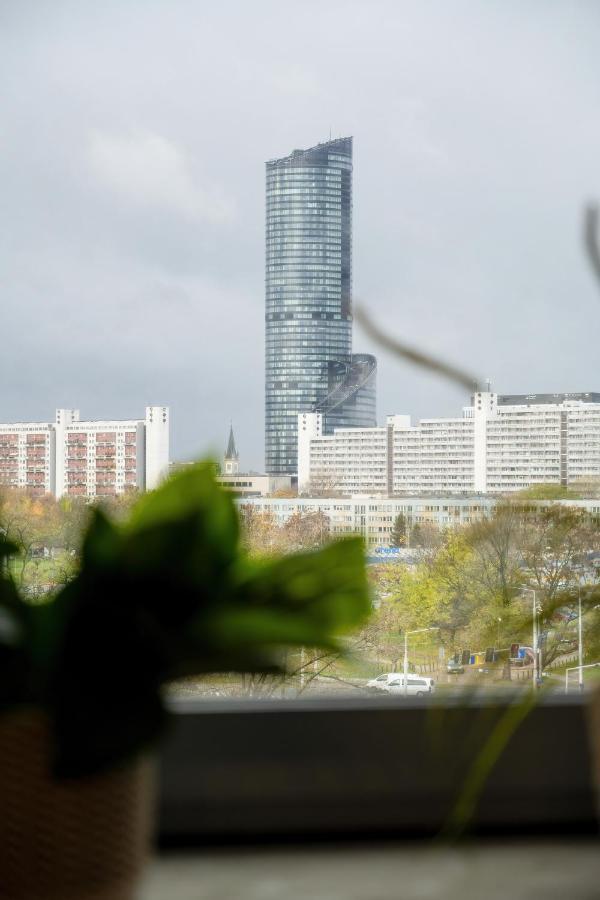 Trendy Studios With Home Office Near Wroclaw Main Station By Noclegi Renters Exterior photo