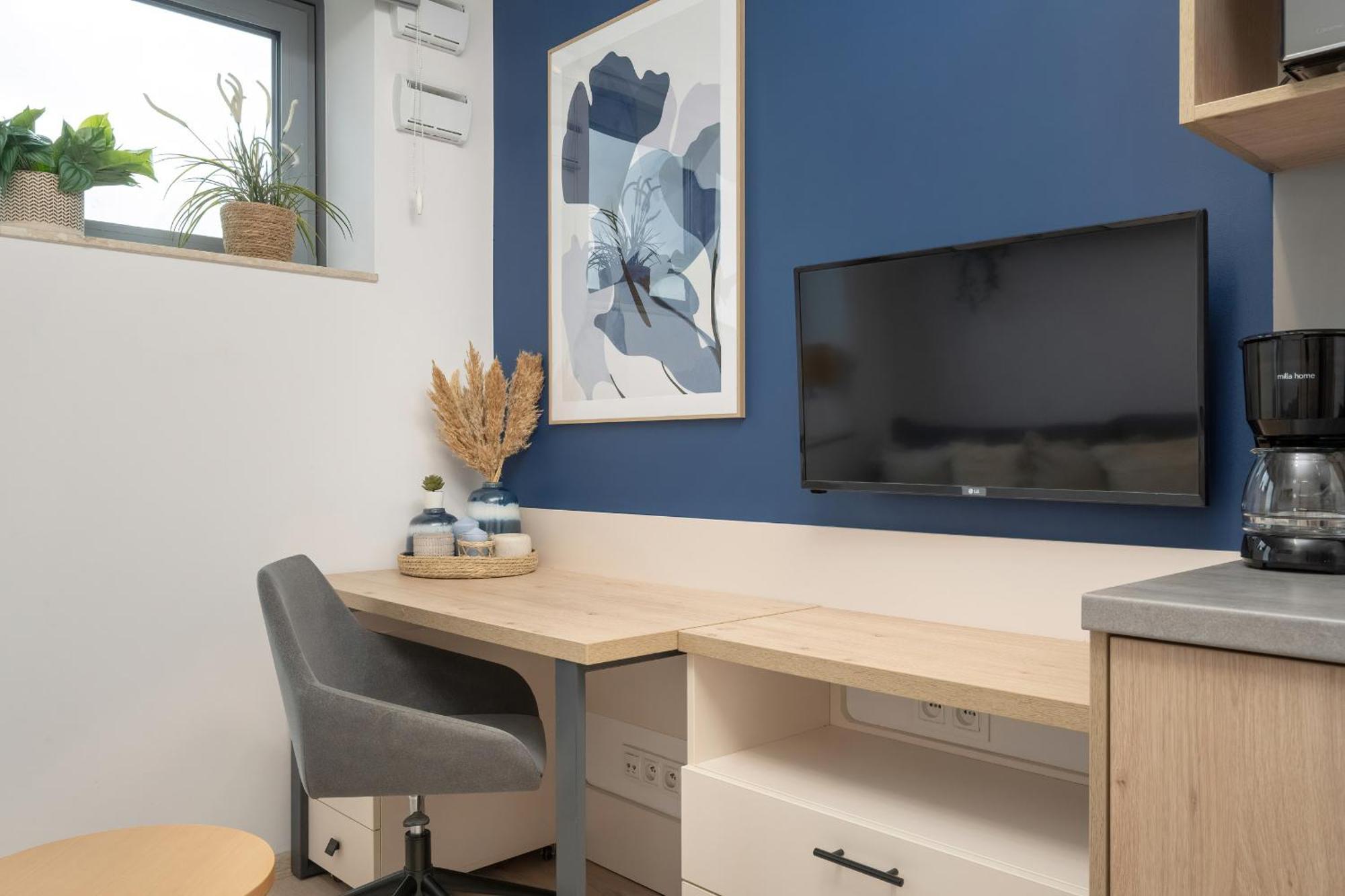 Trendy Studios With Home Office Near Wroclaw Main Station By Noclegi Renters Exterior photo